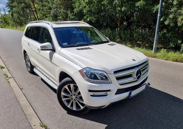 Mercedes-Benz GL cena 145900 przebieg: 99993, rok produkcji 2015 z Goleniów małe 352